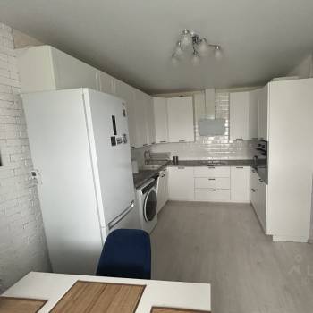 Сдается Многокомнатная квартира, 84 м²