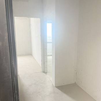 Продается 1-комнатная квартира, 37 м²