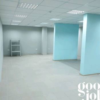 Продается Нежилое помещение, 70 м²