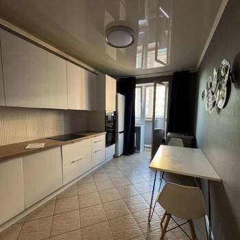 Сдается 1-комнатная квартира, 41 м²
