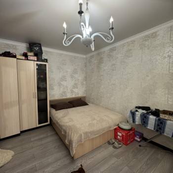 Продается 1-комнатная квартира, 34 м²