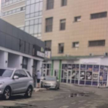 Продается Нежилое помещение, 190 м²