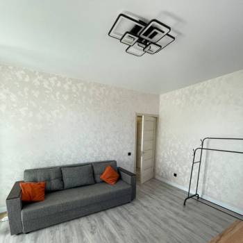 Продается 2-х комнатная квартира, 61,9 м²