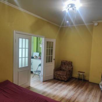 Продается 1-комнатная квартира, 29,8 м²