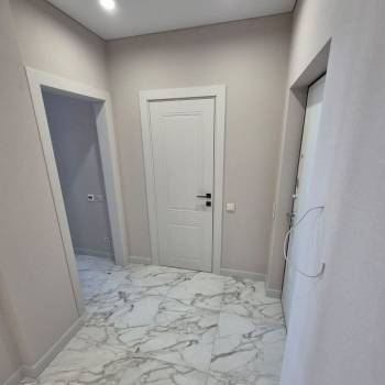 Продается 1-комнатная квартира, 50 м²