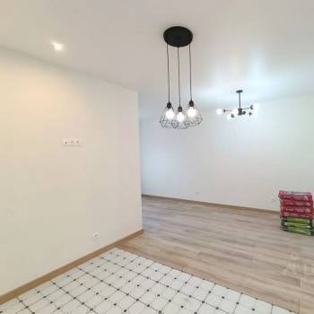 Продается 1-комнатная квартира, 46,2 м²