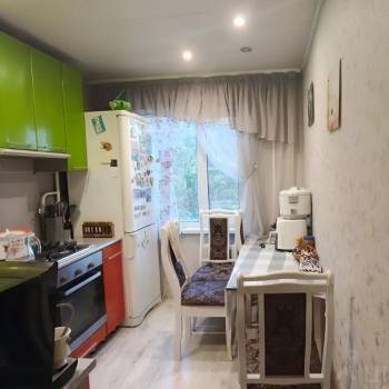 Сдается Многокомнатная квартира, 60 м²