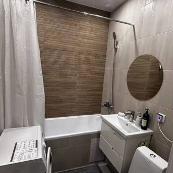 Сдается 1-комнатная квартира, 38 м²