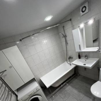 Сдается Многокомнатная квартира, 50 м²