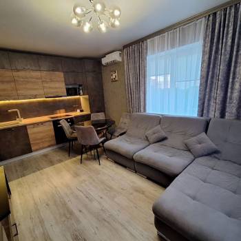 Продается 3-х комнатная квартира, 52,8 м²