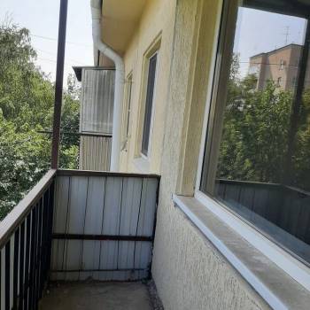 Продается Многокомнатная квартира, 77,2 м²