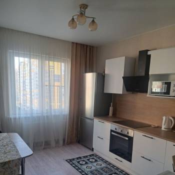 Сдается 1-комнатная квартира, 36 м²