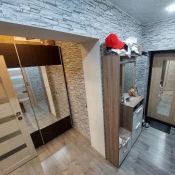 Продается 1-комнатная квартира, 50,7 м²