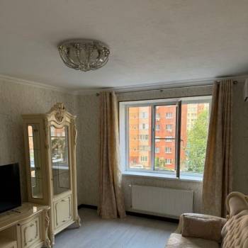 Продается 2-х комнатная квартира, 60 м²