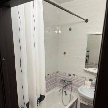 Продается 2-х комнатная квартира, 60 м²