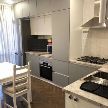 Продается 1-комнатная квартира, 50 м²