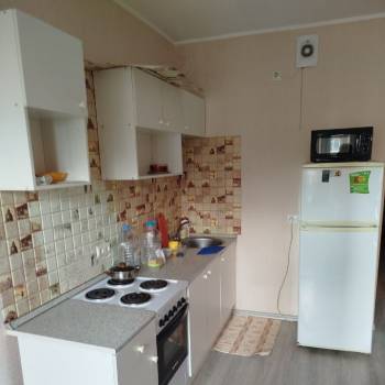 Сдается 1-комнатная квартира, 38 м²