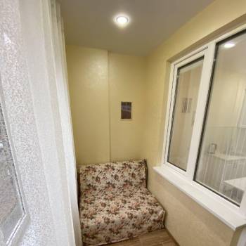 Сдается 1-комнатная квартира, 42 м²