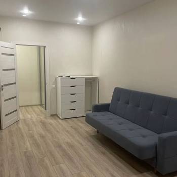 Сдается 1-комнатная квартира, 40 м²