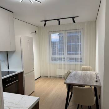 Сдается 1-комнатная квартира, 37 м²