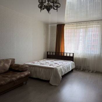 Сдается 1-комнатная квартира, 53,5 м²
