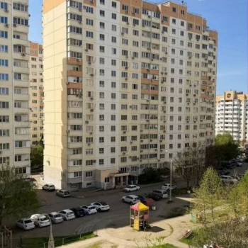 Продается 1-комнатная квартира, 39,7 м²