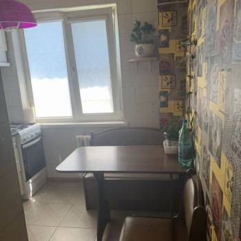 Продается Многокомнатная квартира, 59,6 м²