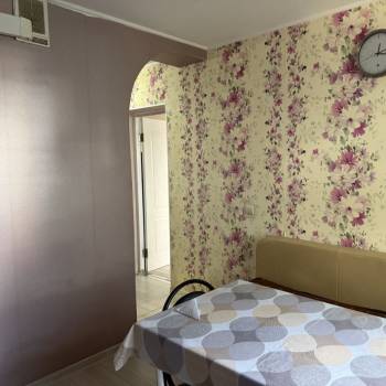 Сдается 1-комнатная квартира, 38 м²