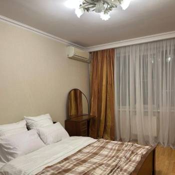 Сдается 2-х комнатная квартира, 69 м²