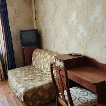 Сдается 1-комнатная квартира, 38 м²