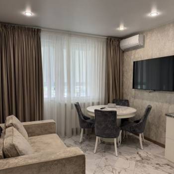Сдается 1-комнатная квартира, 39 м²