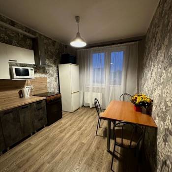 Сдается 2-х комнатная квартира, 70 м²