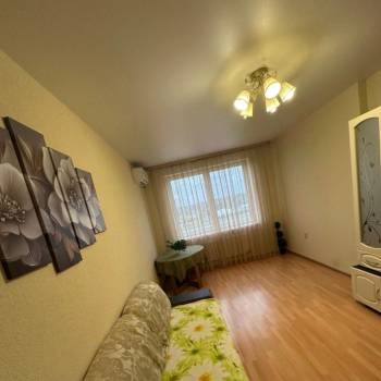 Сдается 1-комнатная квартира, 39,7 м²
