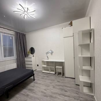 Сдается 1-комнатная квартира, 37 м²