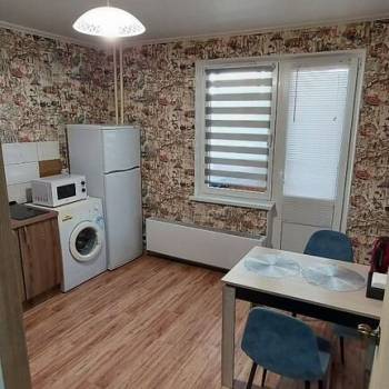 Сдается 1-комнатная квартира, 41 м²