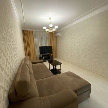 Сдается 1-комнатная квартира, 43 м²