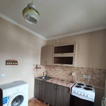 Сдается 1-комнатная квартира, 32 м²