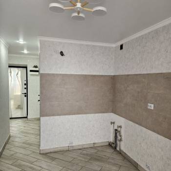 Продается 1-комнатная квартира, 41 м²