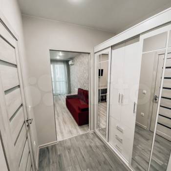 Сдается 1-комнатная квартира, 40,7 м²
