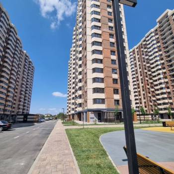 Сдается 2-х комнатная квартира, 65,9 м²