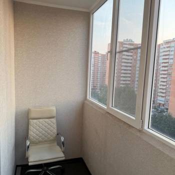 Сдается 1-комнатная квартира, 42 м²