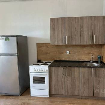 Сдается 1-комнатная квартира, 56 м²