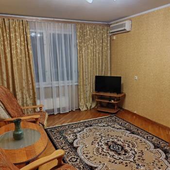 Сдается 1-комнатная квартира, 40 м²