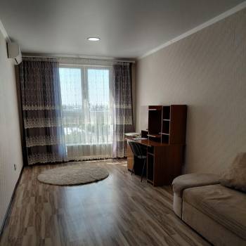 Сдается 1-комнатная квартира, 39 м²