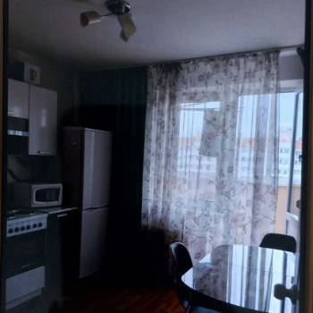 Сдается 1-комнатная квартира, 48 м²
