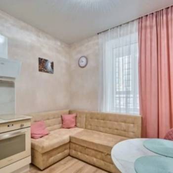 Сдается 1-комнатная квартира, 42 м²