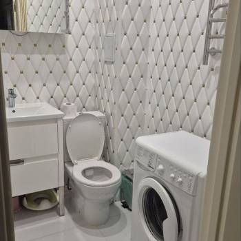 Продается 1-комнатная квартира, 40 м²