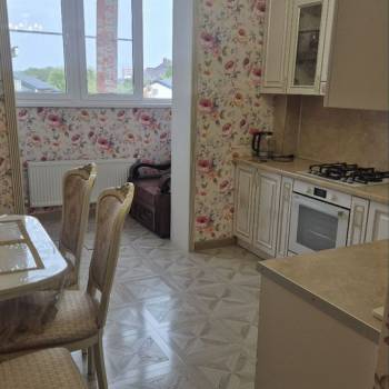 Продается 1-комнатная квартира, 40 м²