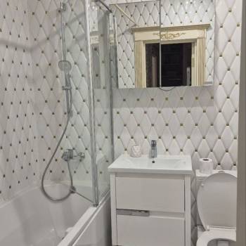 Продается 1-комнатная квартира, 40 м²