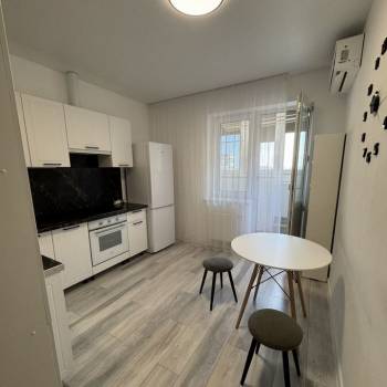 Сдается 1-комнатная квартира, 36,3 м²